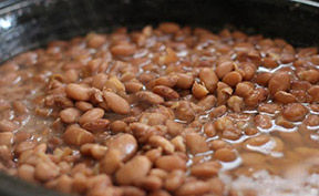 Beans - an excellent source of fiber and protein during pregnancy